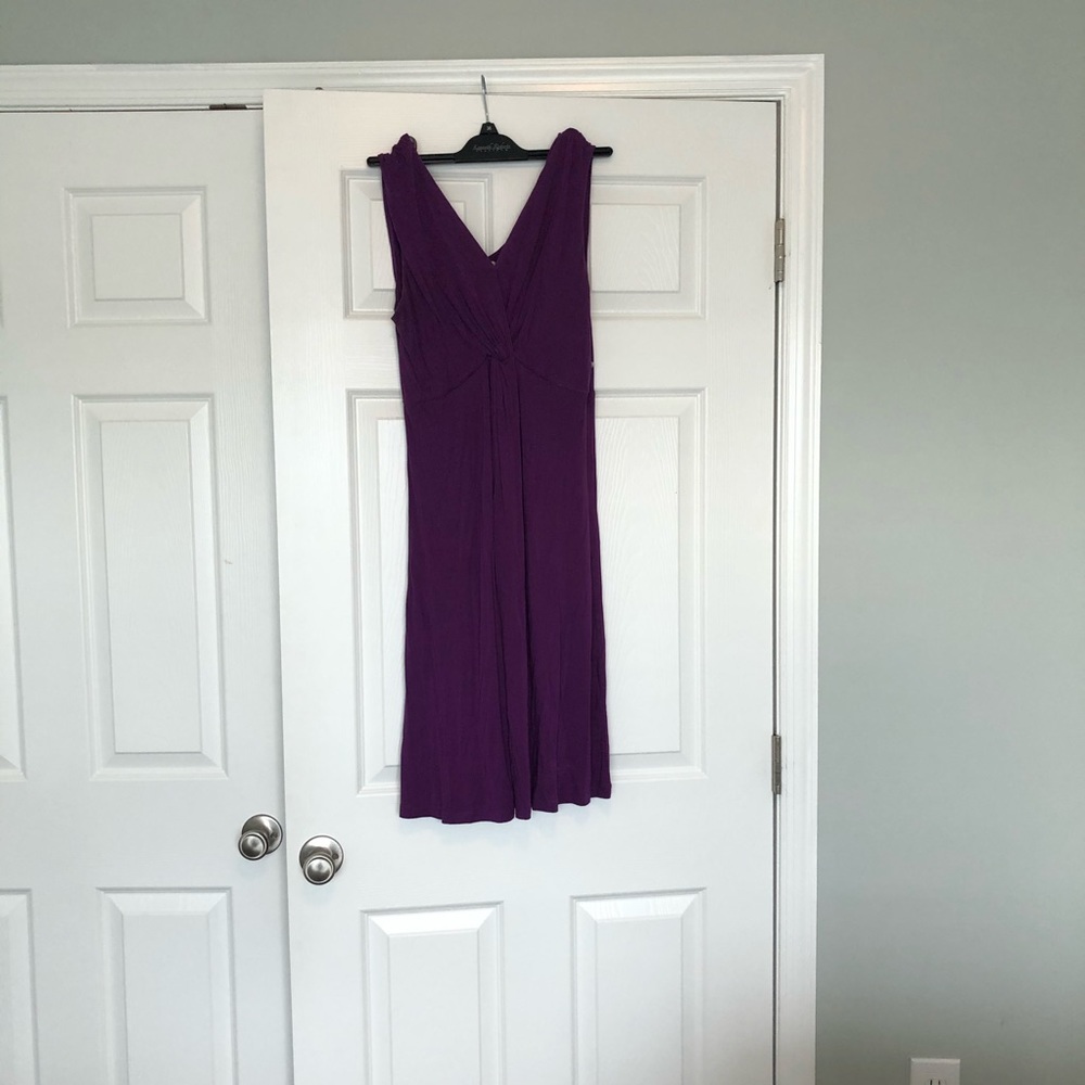 Stretchy purple dress